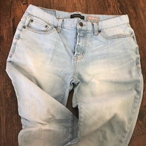 Aeropostale Men’s Skinny Jeans- Light-wash Denim